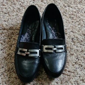 Gorgeous Born Dress Flats